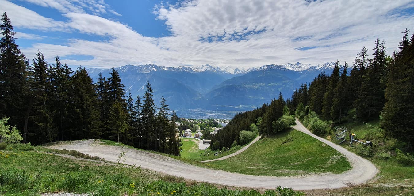 Chemin des bisses (Bénou – Varen – Mengis) (16.92 km – 484 D+)